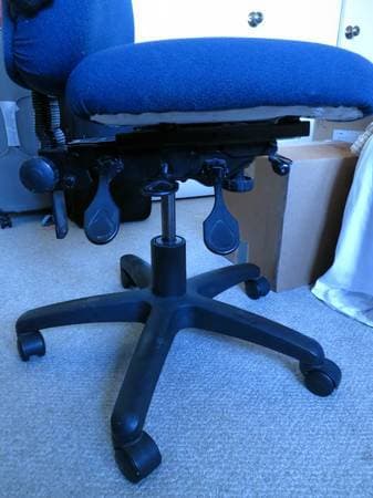 GOOD DEAL-- high-profile computer chair - $30 2
