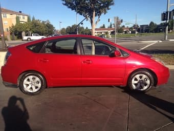 2007 Prius (Red, Great condition, $5800) 3