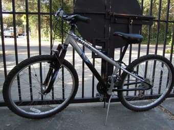 Raleigh Female Bike For Sale  $150, OBO 1