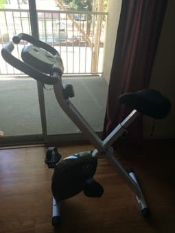Stationary Exercise Bike w/Gel Seat for Sale! 1