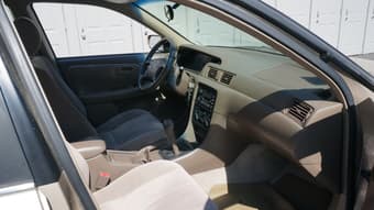 1999 TOYOTA Camry LE sedan V6 224K Miles - $2600 (mountain view) 3