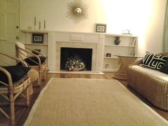 NORTH P.A. SUNNY 2BEDROOM/DEN/2BATHS HOUSE 2