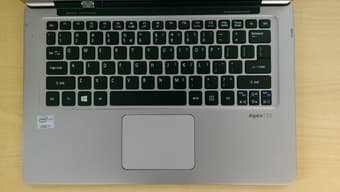 Acer Aspire S3 13.3" (Intel i7, 3 pounds) 2