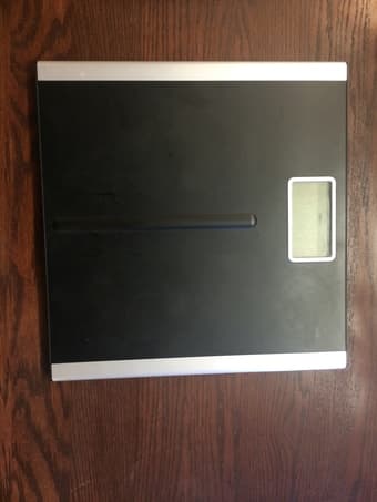 Digital Scale - 20$ 1