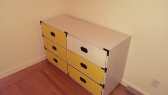 Dresser 1