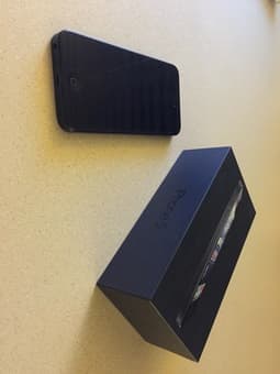 iPhone 5 (Unlocked) 2
