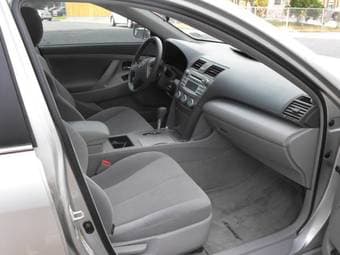 Extremely low mileage (38,XXX ) 2009 Toyota Camry LE, asking for 13.5K 1