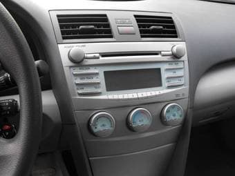Extremely low mileage (38,XXX ) 2009 Toyota Camry LE, asking for 13.5K 2