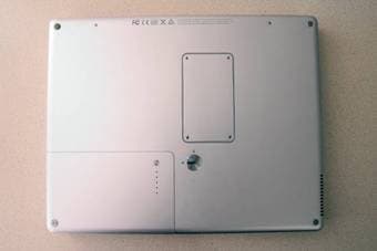 Apple PowerBook G4 1.5GHz 1.25GB RAM HDD 60Gb 12.1" Screen OSX Leopard 3