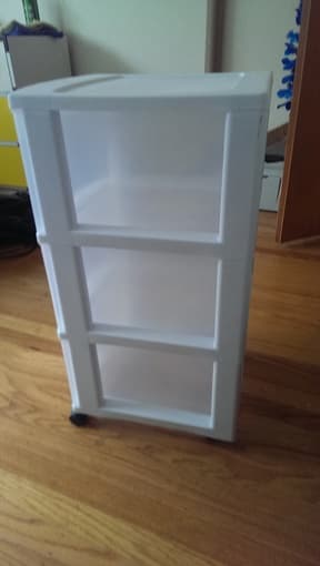 3-Drawers on Wheels 3