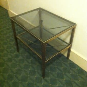glass table for sale! 3