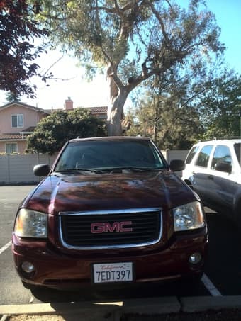 2004 GMC Envoy XL--clean title --147k miles 1