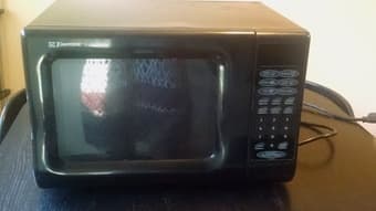 microwave for 20$ 2