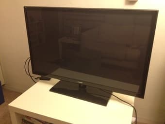43" Samsung TV for sale 1