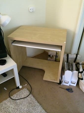 Computer Desk $15 2