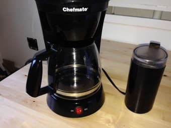 Coffee Maker & Grinder $8 1