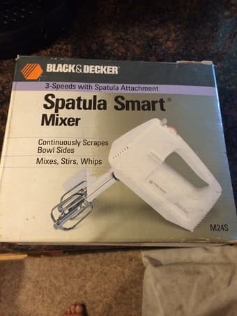 Black & Decker spatula smart mixer M24S - $20 1