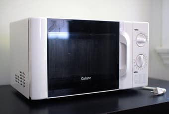 Galanz microwave oven***Very Clean***$25 1