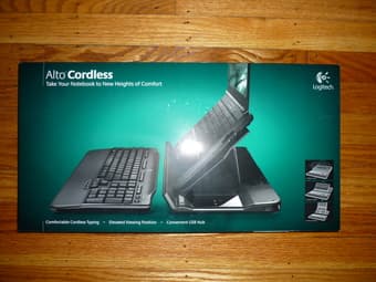 Logitech Alto Cordless Notebook Stand**Brand New*** $50 1