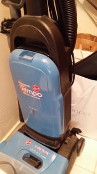 vacuum and trash bins 1
