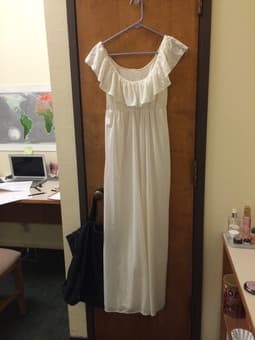 Long white dress Halloween costume $15 2