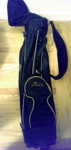 Black Howson Golf Bag ($25) 2