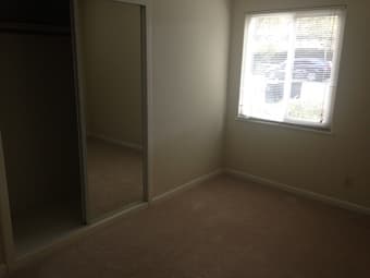 Looking for female roommate to share 2BR house in downtown Palo Alto!! 3