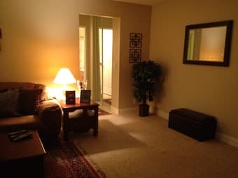 $1015/month shared livingroom/bathroom/kitchen-no private bedroom 1