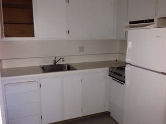 RAINS 2BR Apartment SUBLET - Dec 12 to Jan 04 2
