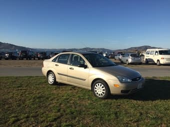 2007 Ford Focus Sedan ~ 95,000 miles, $4,800 2