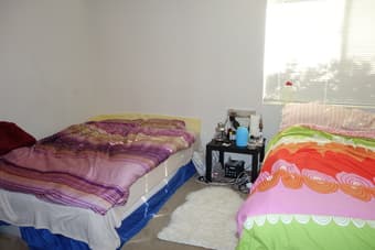 Spacious furnished bedroom (Dec 23 - Jan 25) $900 (discounted!) 2