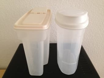 Rubbermaid cereal containers 3.1L and 3.3L pair for $5 1