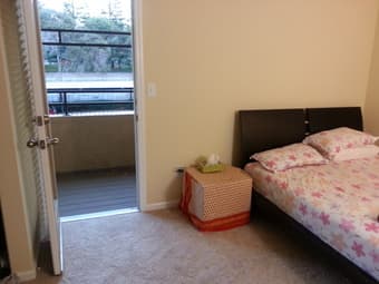 1BR+1BA furnished room@$950. 1st-31st Dec sublet (female preferred) 3