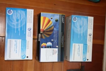 2 HP Laserjet printers and 3 cartridges 1