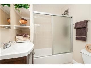 Remodeled 1BR/1BA In Redwood City- Available December 5th 2