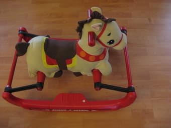 baby+kids stuff: music table, gym, toys 1