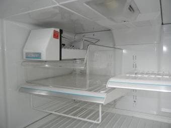 Amana Refridgerator- full size - $150 3