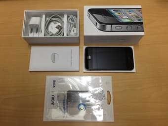 iPhone 4S - UNLOCKED - 16 GB/Black - Excellent Condition + FREE Cover 1