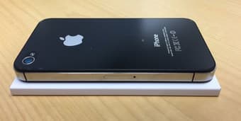 iPhone 4S - UNLOCKED - 16 GB/Black - Excellent Condition + FREE Cover 3