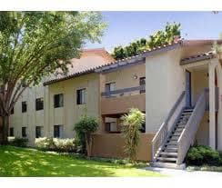 Female housemate for apt complex in a great community in Mt View 2