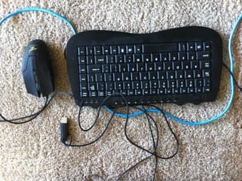 ATT wireless router + key board + mouse  ----$10 1