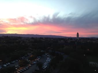EV apartment with amazing view for rent, Dec 13-27, female. 1