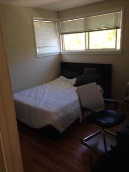 Large 1 Bed/1 Bath apartment (5 Min walk to Stanford): 12/15-1/4 1