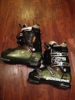 ski & boots 1