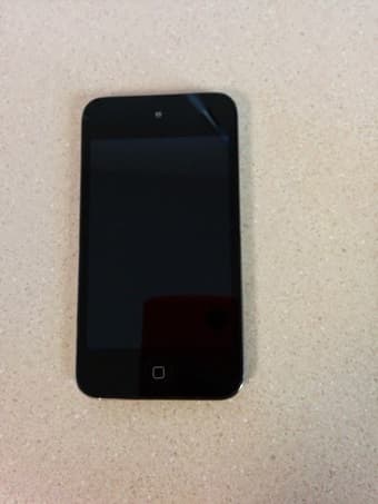 iPod 4 Black (8GB), $70 1