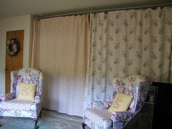 Secluded Living Room Next To Stanford Campus Is Available Immediately 3