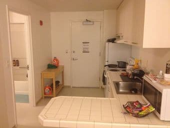 Campus studio for rent anytime 12/19-1/3 2
