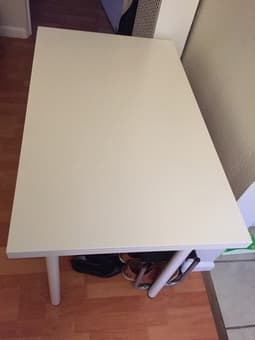 Nice white study table for $15 3