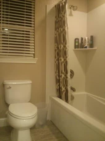 $1200 Room in Sunnyvale 4Br, starting late December 2