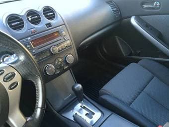 2008 Nissan Altima Coupe, low mileage - $12000 (san jose north) 2